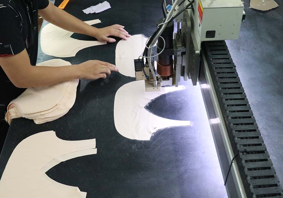 The Role of Gel Adhesive in Seamless Lingerie Production