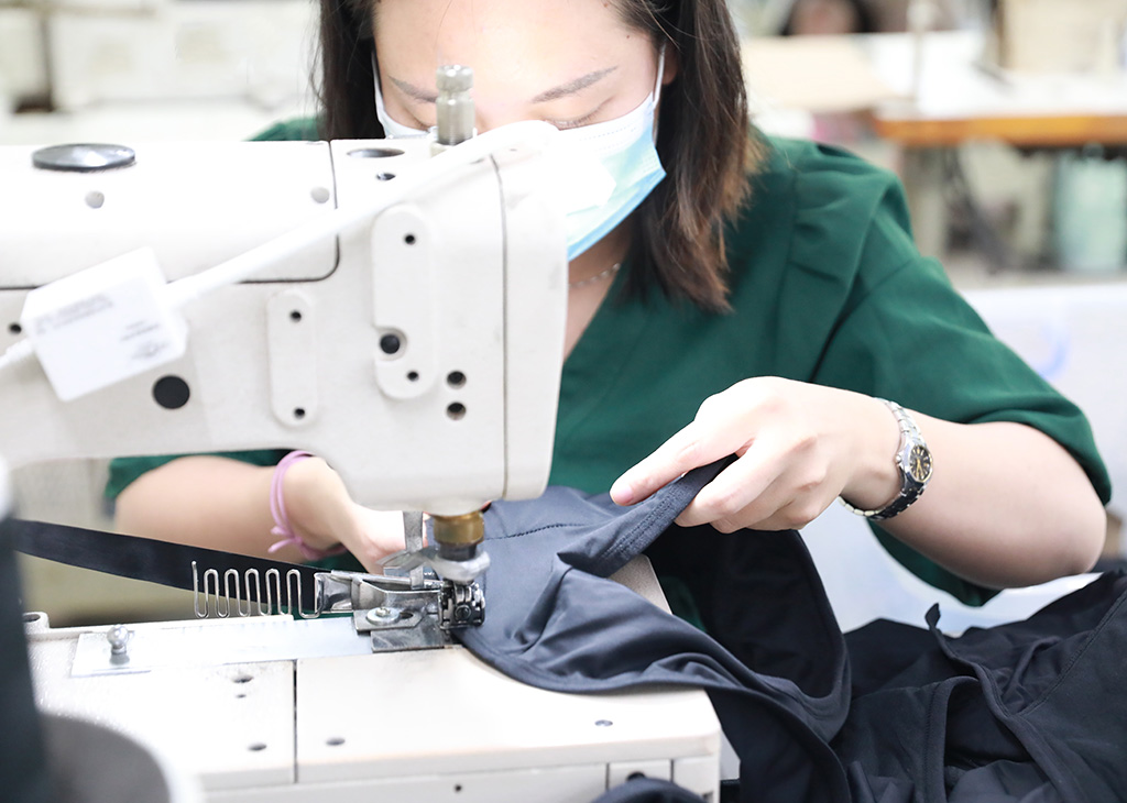 Sample sewing